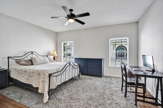 10694 Pelican Drive, Wellington, FL 33414
