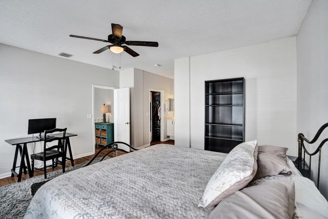 10694 Pelican Drive, Wellington, FL 33414