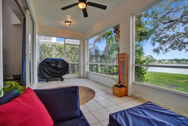 10694 Pelican Drive, Wellington, FL 33414
