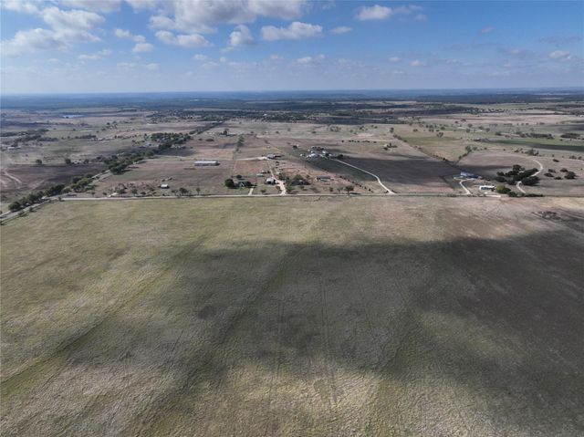 000 County Rd 269, Oglesby, TX 76561