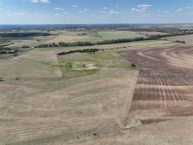 000 County Rd 269, Oglesby, TX 76561
