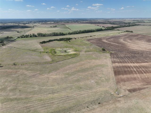 000 County Rd 269, Oglesby, TX 76561