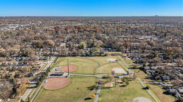 18516 Olympia, Redford Charter Twp, MI 48240