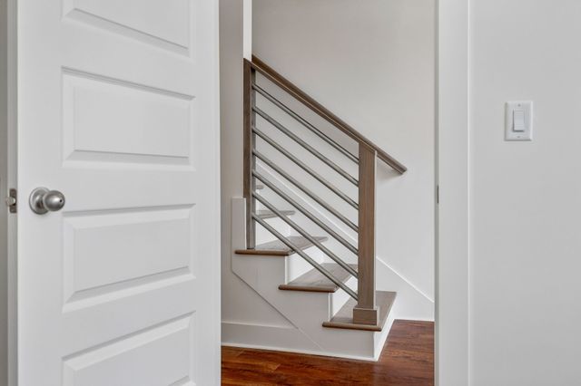 700 James Ave Apt 28, Nashville, TN 37209