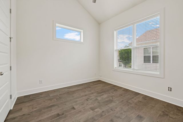 700 James Ave Apt 28, Nashville, TN 37209