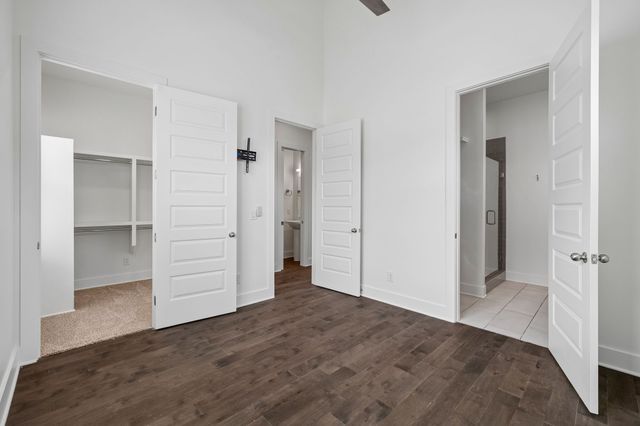 700 James Ave Apt 28, Nashville, TN 37209