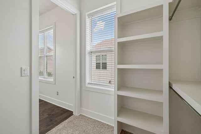 700 James Ave Apt 28, Nashville, TN 37209