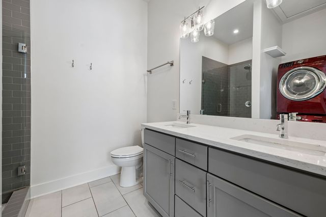 700 James Ave Apt 28, Nashville, TN 37209