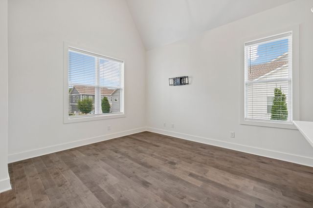700 James Ave Apt 28, Nashville, TN 37209