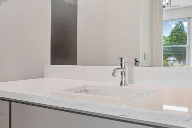 700 James Ave Apt 28, Nashville, TN 37209