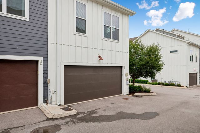700 James Ave Apt 28, Nashville, TN 37209