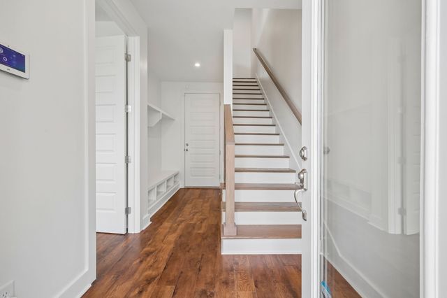 700 James Ave Apt 28, Nashville, TN 37209