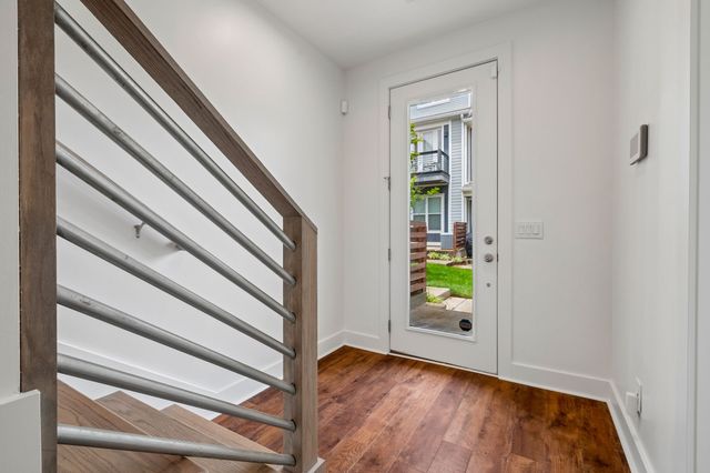 700 James Ave Apt 28, Nashville, TN 37209