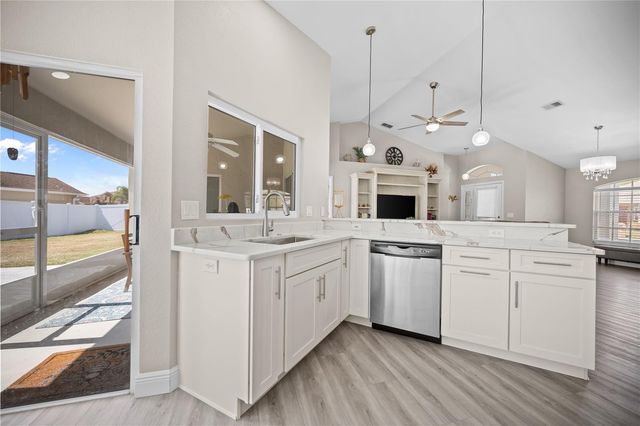 3445 SILVERSTONE COURT, Plant City, FL 33566