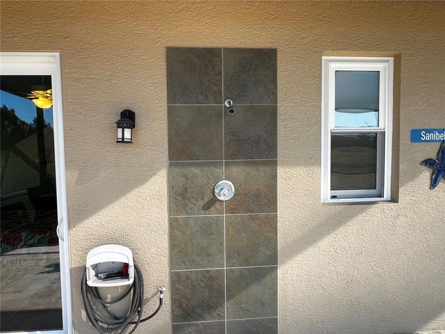 622 BOUNDARY BOULEVARD, Rotonda West, FL 33947