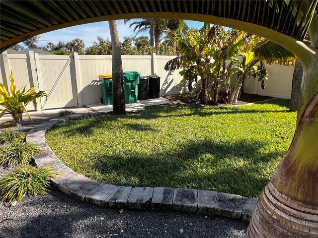 622 BOUNDARY BOULEVARD, Rotonda West, FL 33947