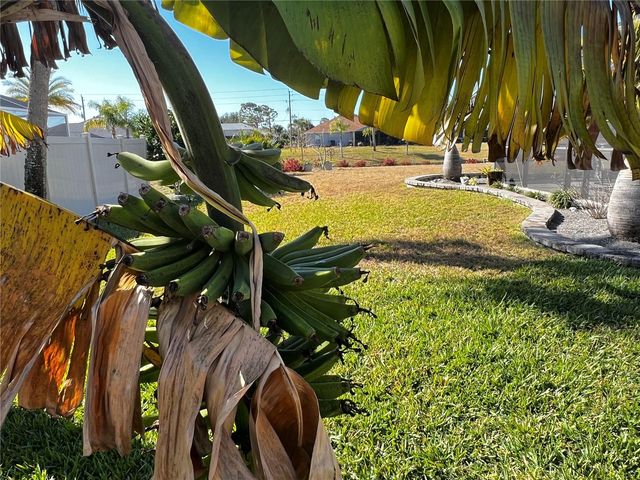 622 BOUNDARY BOULEVARD, Rotonda West, FL 33947