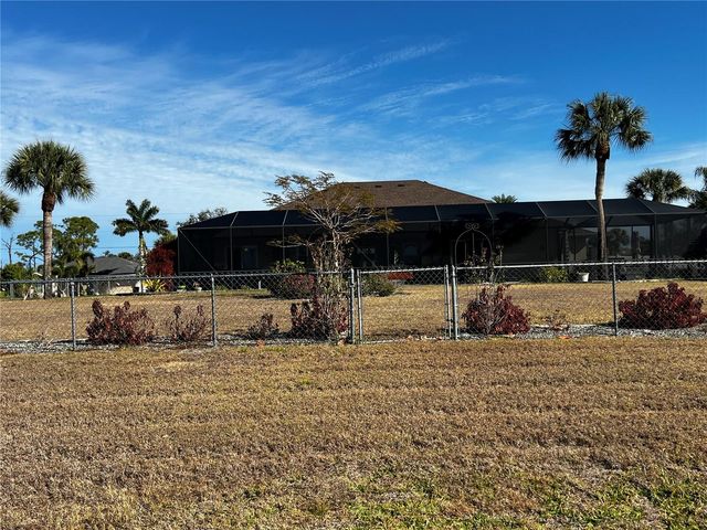 622 BOUNDARY BOULEVARD, Rotonda West, FL 33947