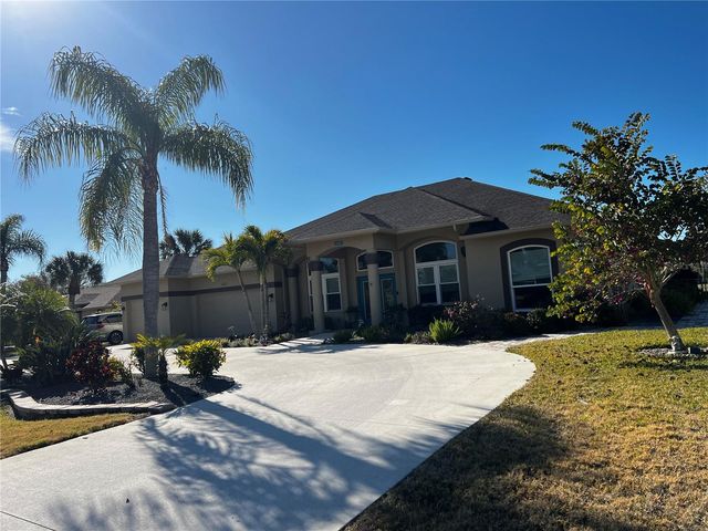 622 BOUNDARY BOULEVARD, Rotonda West, FL 33947