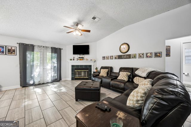 304 Maggie Way, St. Marys, GA 31558