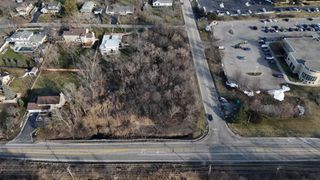 6 S BARRINGTON Road, Barrington, IL 60010