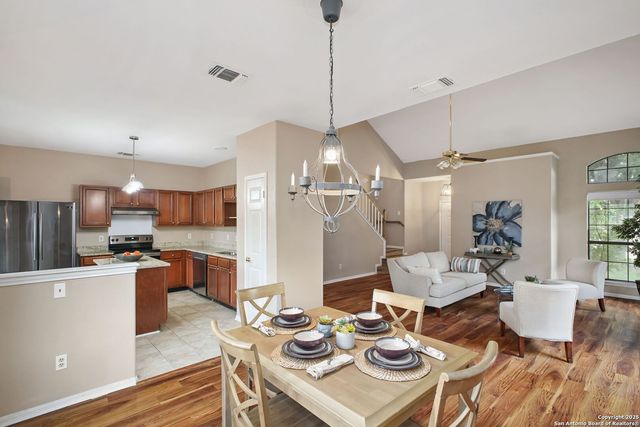 4611 Aspen View, San Antonio, TX 78217