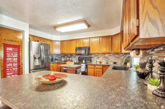 658 W 4150 S, Riverdale, UT 84405