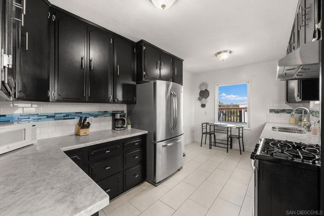 1919 33rd Street, San Diego, CA 92102