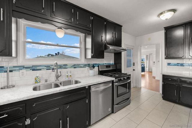 1919 33rd Street, San Diego, CA 92102