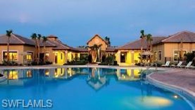 10474 Spruce Pine CT, Fort Myers, FL 33913