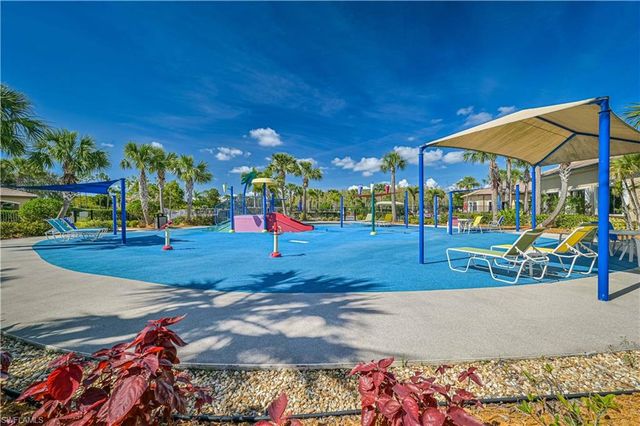 10474 Spruce Pine CT, Fort Myers, FL 33913