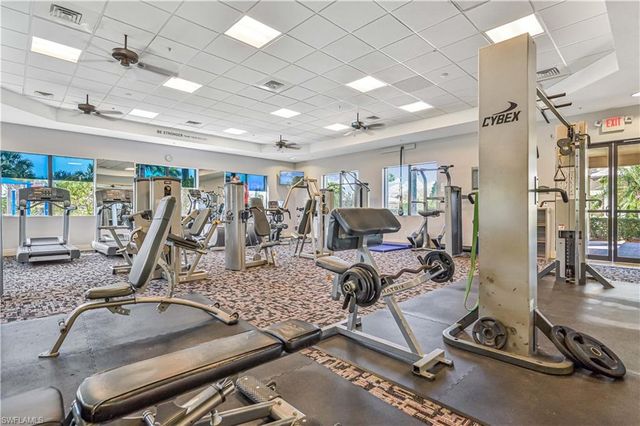 10474 Spruce Pine CT, Fort Myers, FL 33913