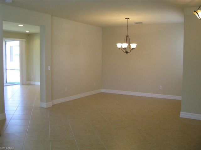 10474 Spruce Pine CT, Fort Myers, FL 33913