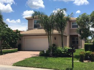 10474 Spruce Pine CT, Fort Myers, FL 33913