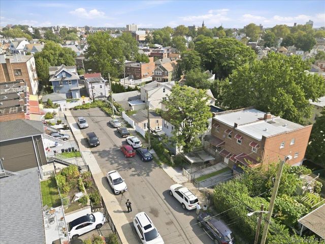 4814 Murdock Avenue, Bronx, NY 10470