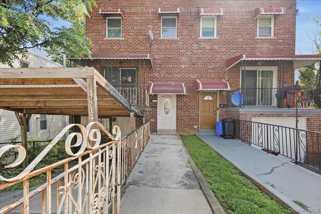 4814 Murdock Avenue, Bronx, NY 10470