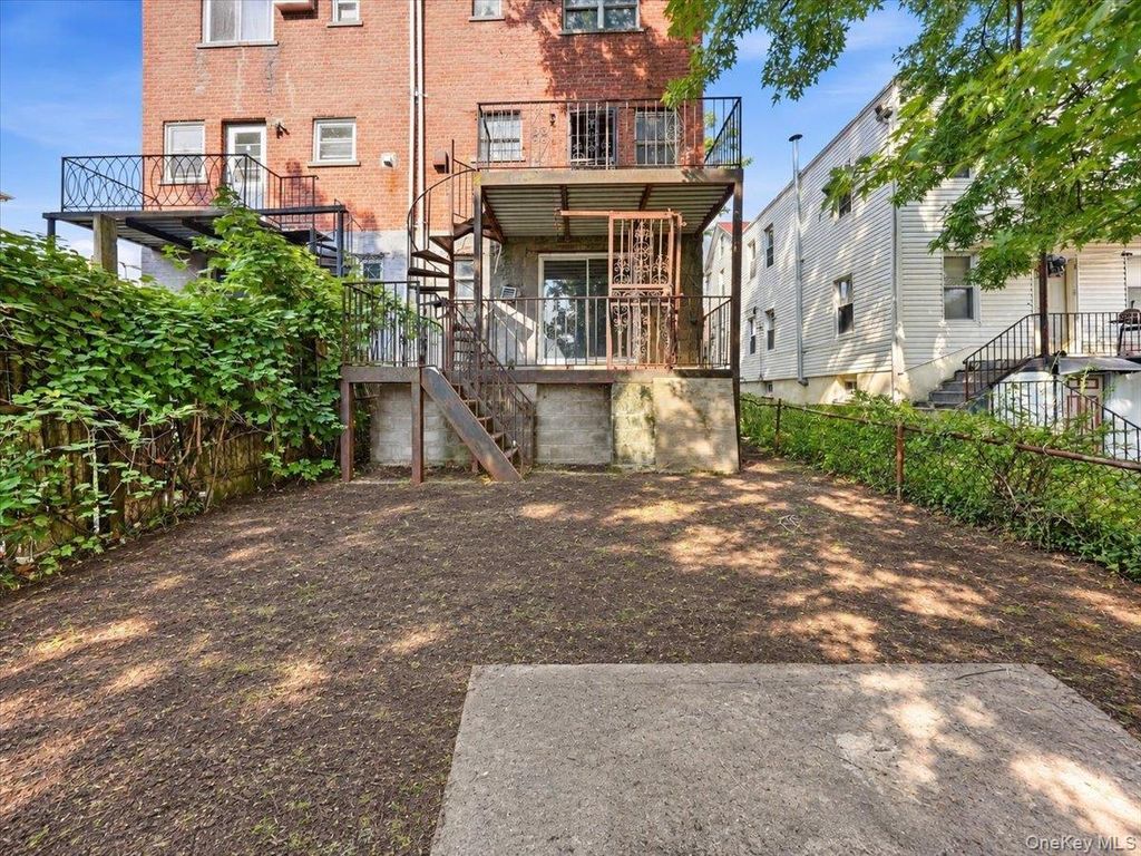 4814 Murdock Avenue, Bronx, NY 10470 — photo 3