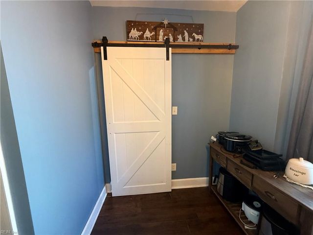 107 E Virginia AVE, Hampton, VA 23663