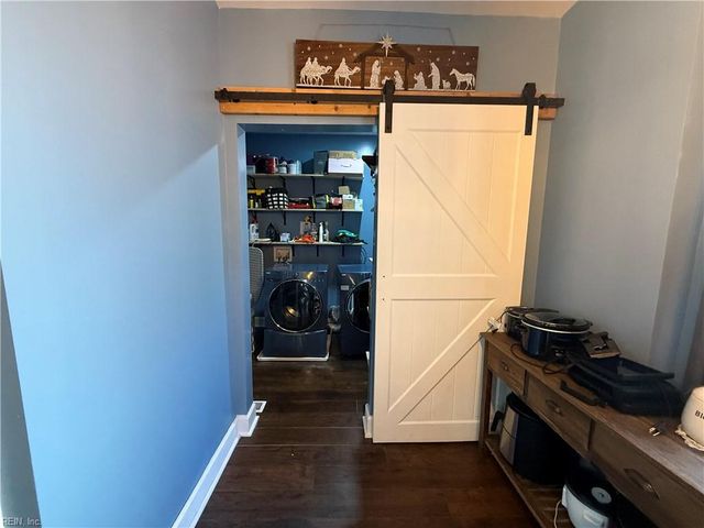 107 E Virginia AVE, Hampton, VA 23663