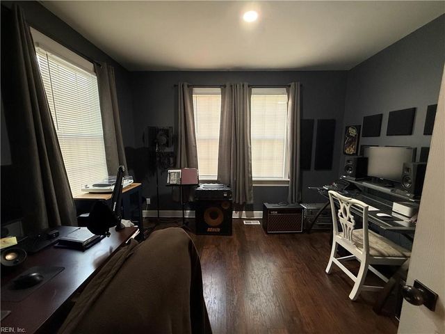 107 E Virginia AVE, Hampton, VA 23663
