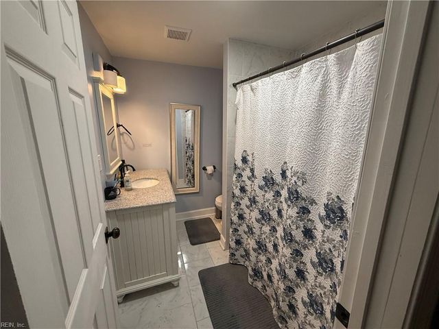 107 E Virginia AVE, Hampton, VA 23663