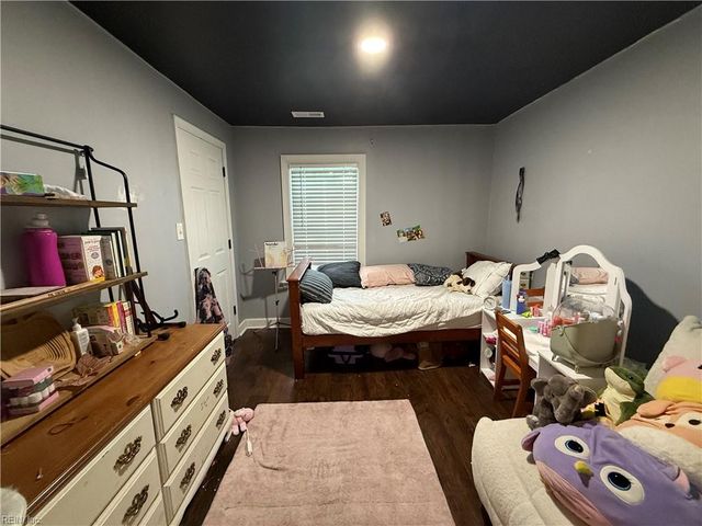 107 E Virginia AVE, Hampton, VA 23663
