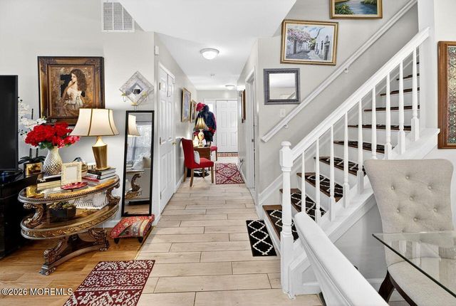 445 S Poplar Avenue, Galloway, NJ 08205