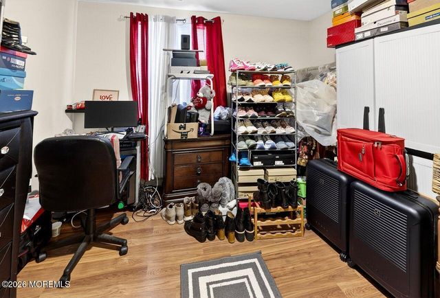 445 S Poplar Avenue, Galloway, NJ 08205