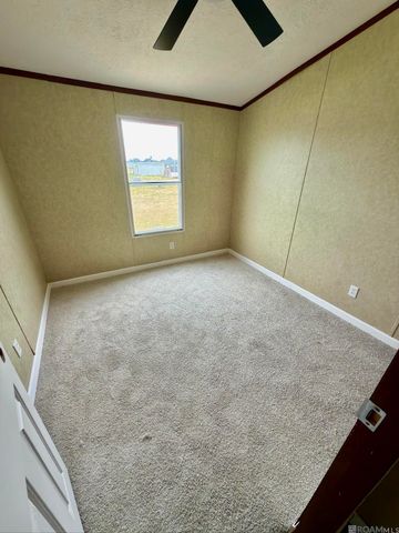 521 Blakefield Dr, Schriever, LA 70395