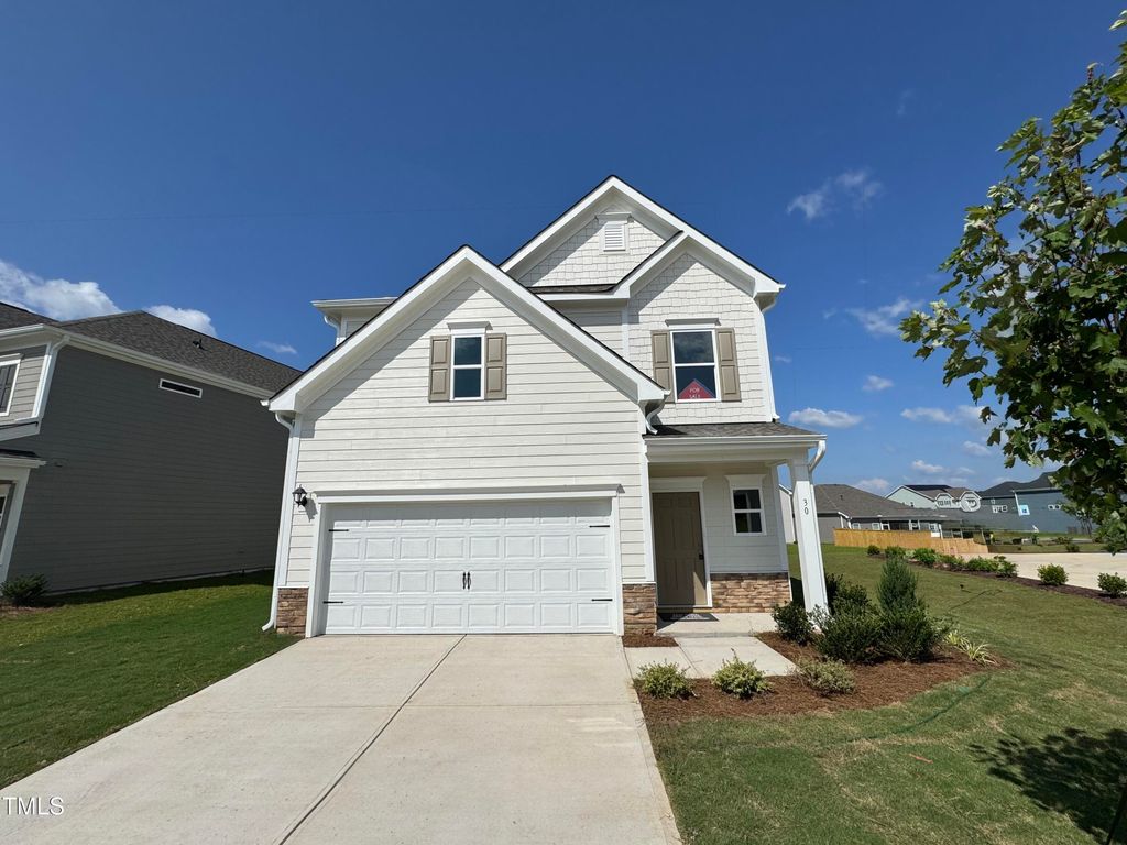 30 Commons Circle, Clayton, NC 27520