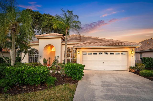 315 Timberwood Court, Palm Beach Gardens, FL 33418