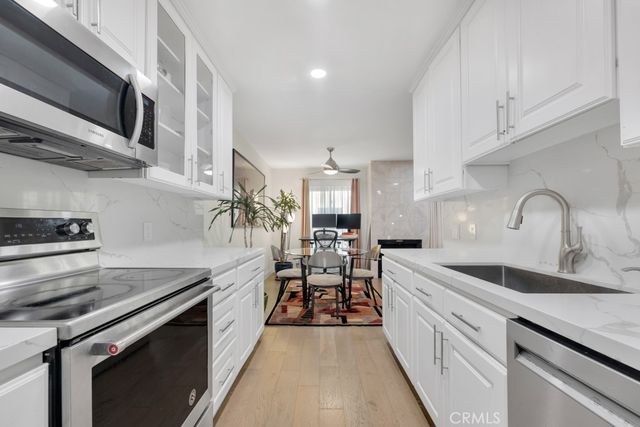 1730 Camino Palmero 308, Los Angeles, CA 90046