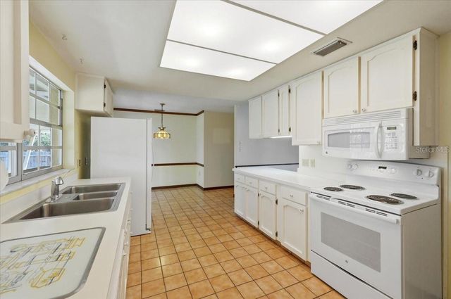 1911 MICHELLE LANE, Lakeland, FL 33813