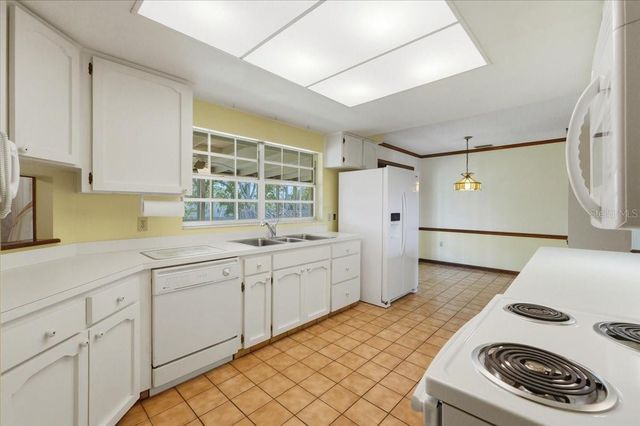 1911 MICHELLE LANE, Lakeland, FL 33813